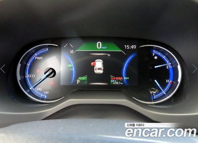 Toyota RAV4 2019 — photo 9