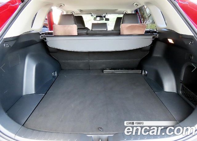 Toyota RAV4 2019 — photo 17