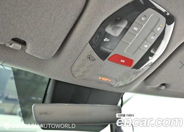 Kia EV9 2024 — photo 18