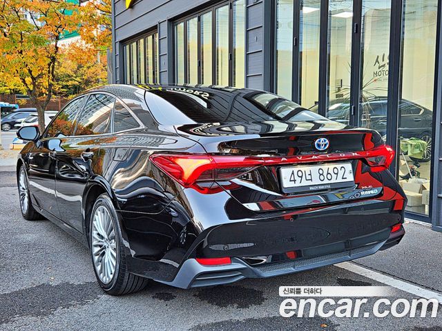 Toyota Avalon 2019 — photo 2