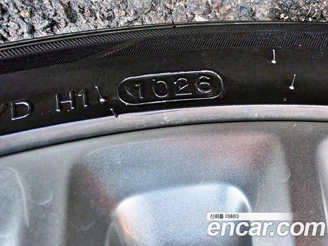 Toyota Avalon 2019 — photo 6