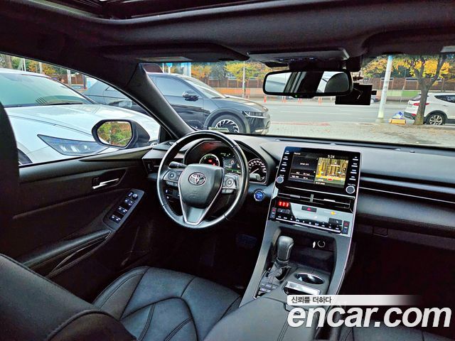 Toyota Avalon 2019 — photo 7