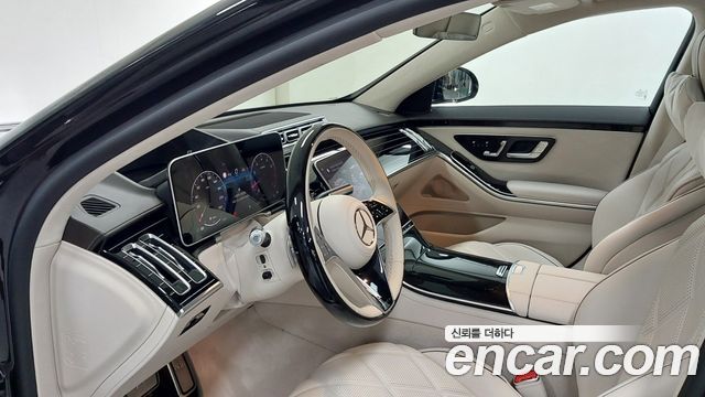 Mercedes-Benz S-Class 2025 — photo 14