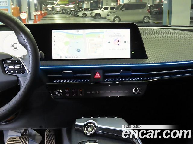 Kia EV6 2024 — photo 11