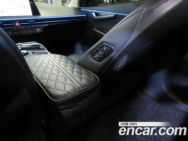 Kia EV6 2024 — photo 16