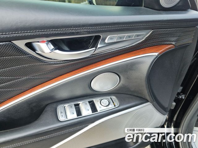 Kia K9 2019 — photo 15