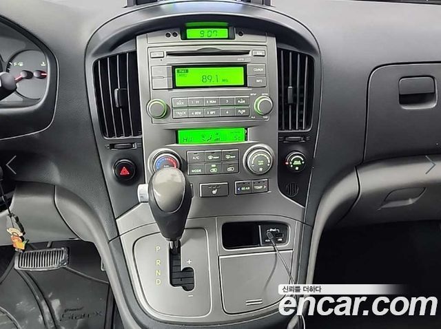 Hyundai Starex 2012 — photo 10