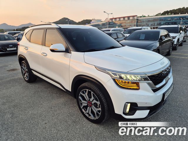 Kia Seltos 2023 — photo 3