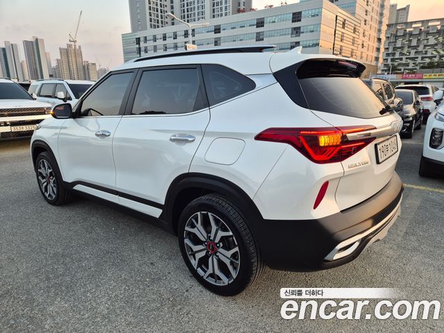 Kia Seltos 2023 — photo 6