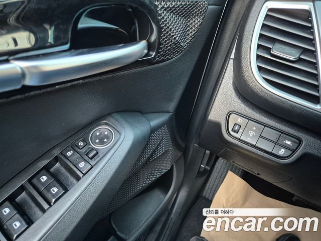 Kia Seltos 2023 — photo 16