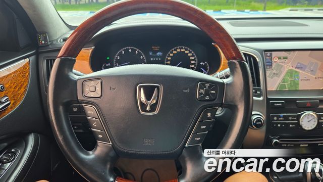 Hyundai Equus 2010 — photo 11