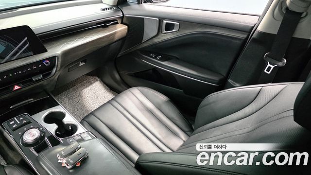 Kia K8 2022 — photo 12