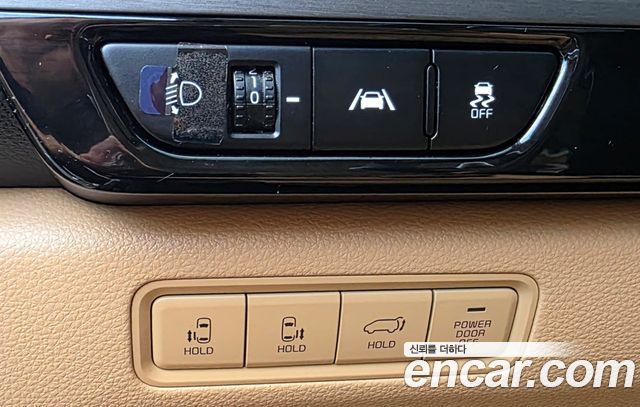 Kia Canival 2023 — photo 19