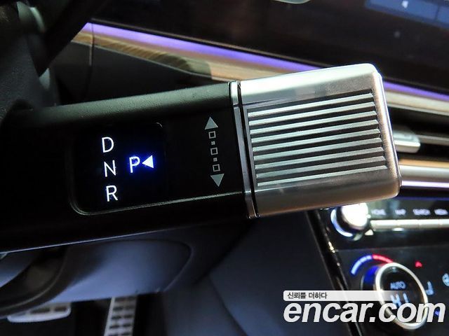 Hyundai Santafe 2024 — photo 12