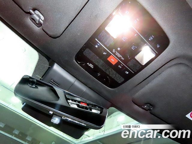 Hyundai Santafe 2024 — photo 13
