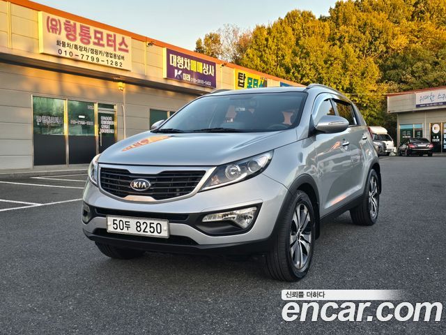 Kia Sportage 2011 — photo 1