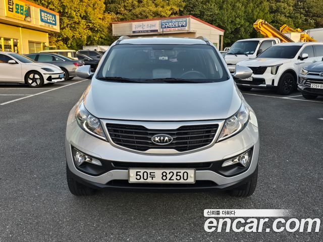 Kia Sportage 2011 — photo 2