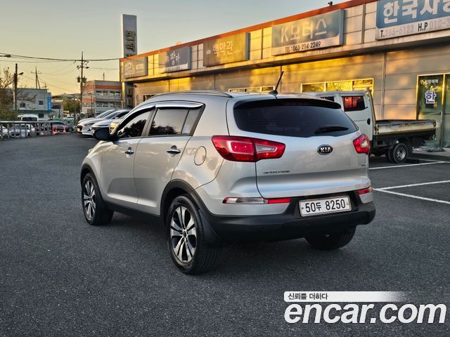 Kia Sportage 2011 — photo 6
