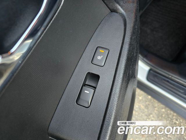 Kia Sportage 2011 — photo 8