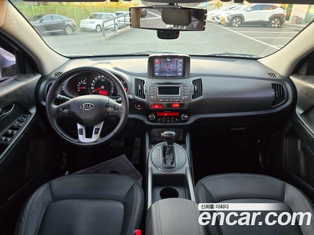 Kia Sportage 2011 — photo 9