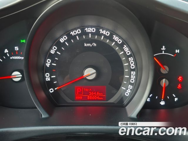 Kia Sportage 2011 — photo 13