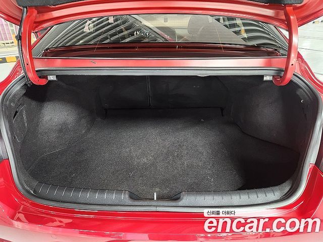 Hyundai AVANTE 2021 — photo 10