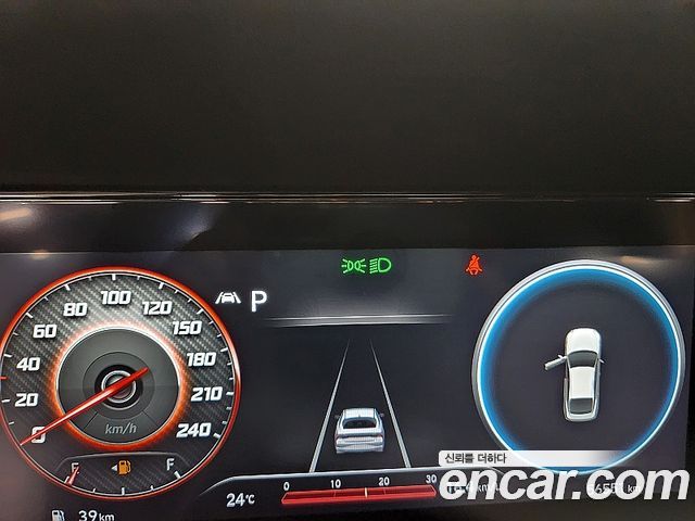Hyundai AVANTE 2021 — photo 20