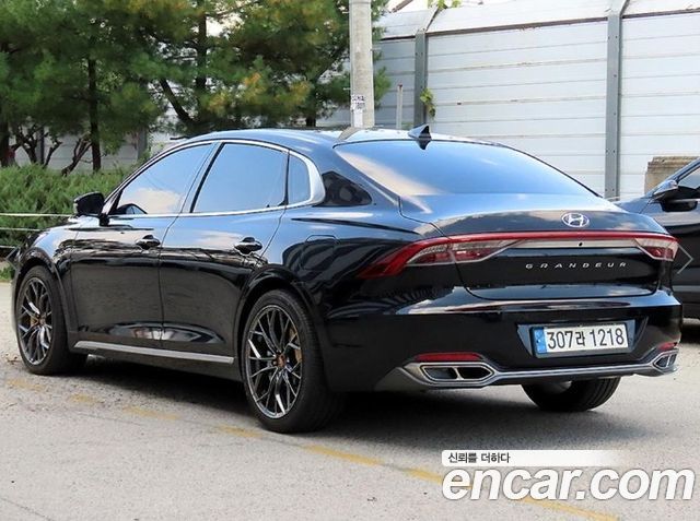 Hyundai Grandeur 2022 — photo 2