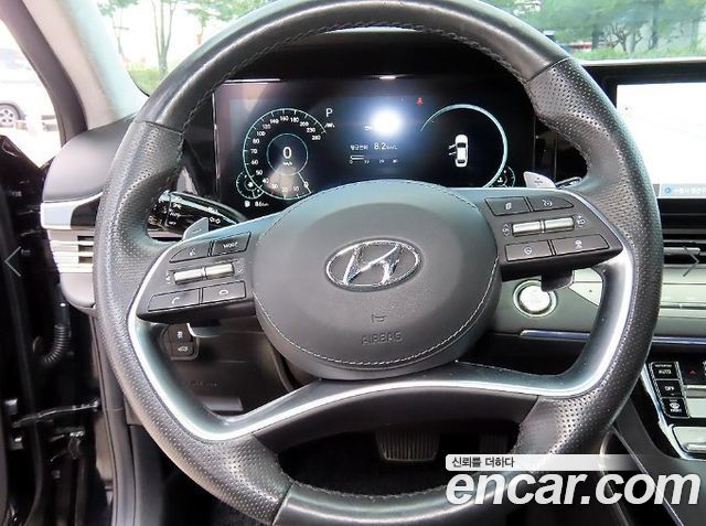 Hyundai Grandeur 2022 — photo 8