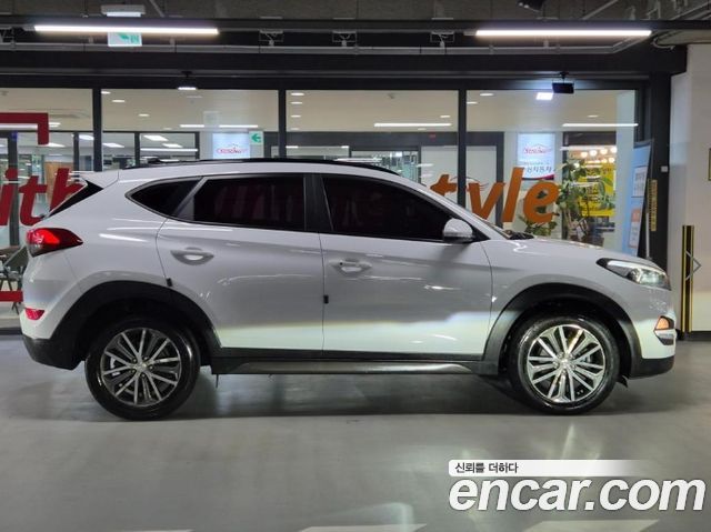 Hyundai Tucson 2016 — photo 3