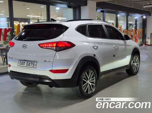 Hyundai Tucson 2016 — photo 4