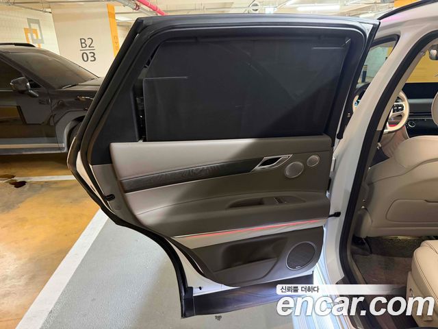 Genesis GV80 2020 — photo 12