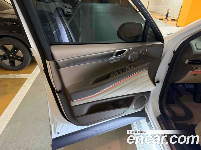 Genesis GV80 2020 — photo 13
