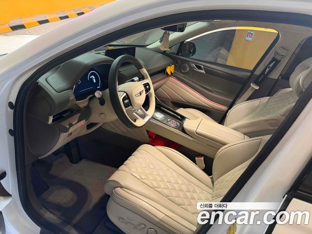 Genesis GV80 2020 — photo 15