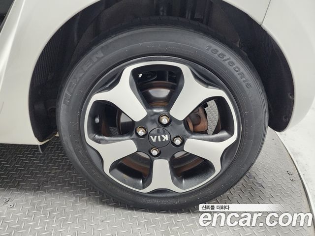 Kia RAY 2013 — photo 18