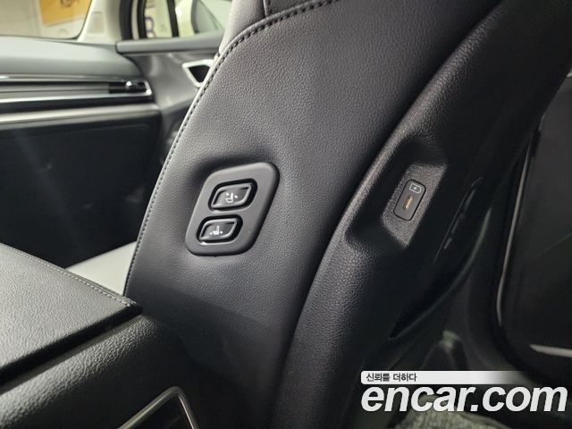 Kia Sportage 2022 — photo 16