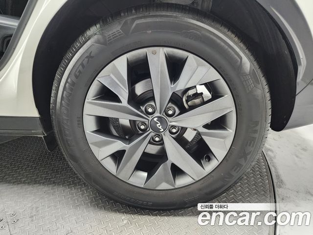 Kia Sportage 2022 — photo 19