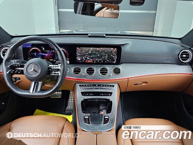 Mercedes-Benz E-Class 2021 — photo 7
