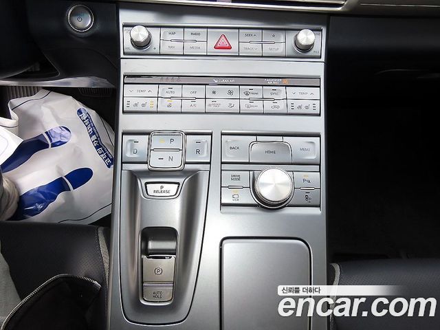 Hyundai Nexo 2023 — photo 9