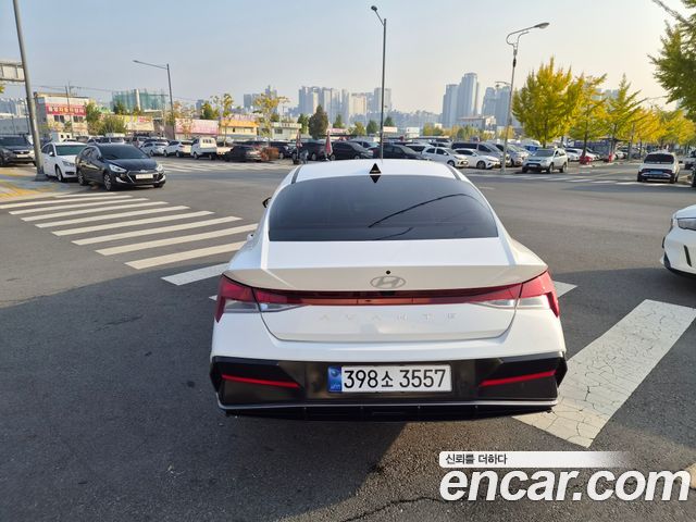 Hyundai AVANTE 2024 — photo 4