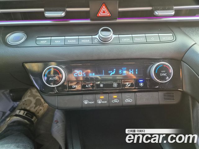 Hyundai AVANTE 2024 — photo 13