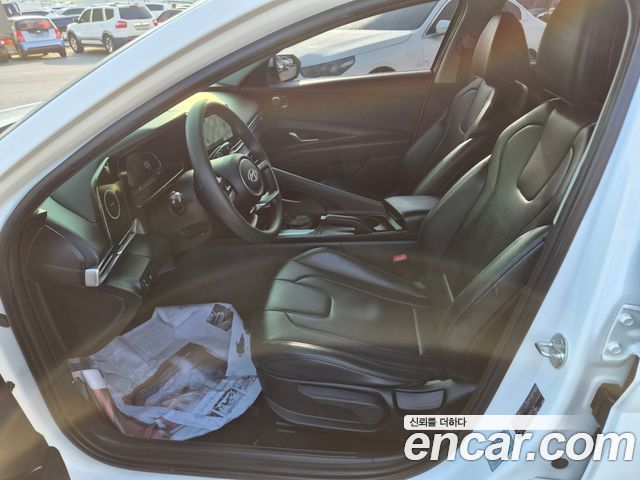 Hyundai AVANTE 2024 — photo 16