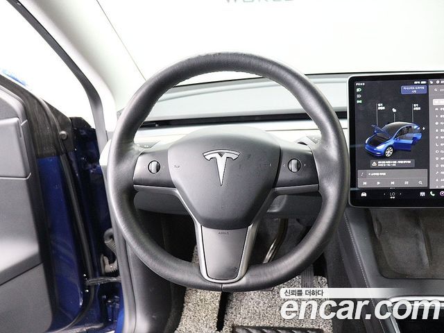 Tesla Model Y 2021 — photo 15