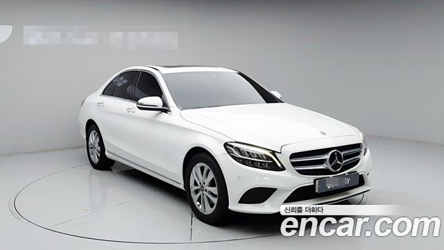 Mercedes-Benz C-Class 2019 — photo 3
