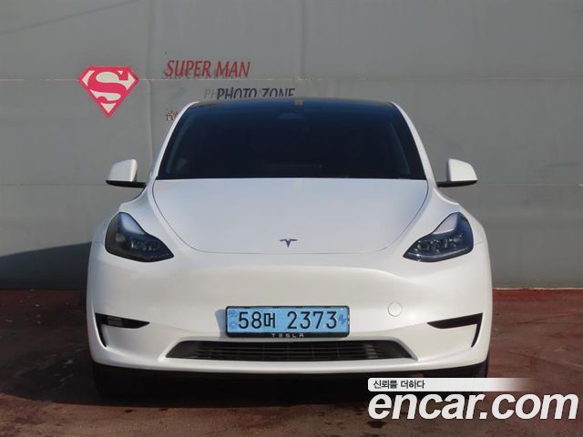 Tesla Model Y 2024 — photo 3