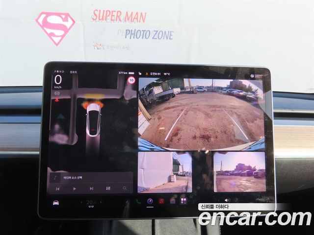 Tesla Model Y 2024 — photo 18