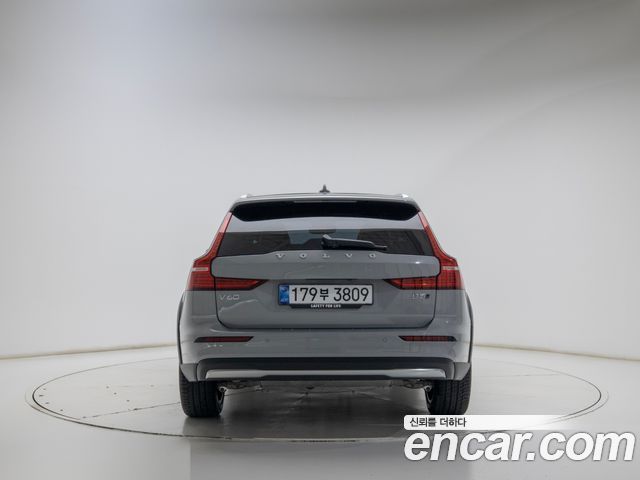 Volvo V60 2026 — photo 5