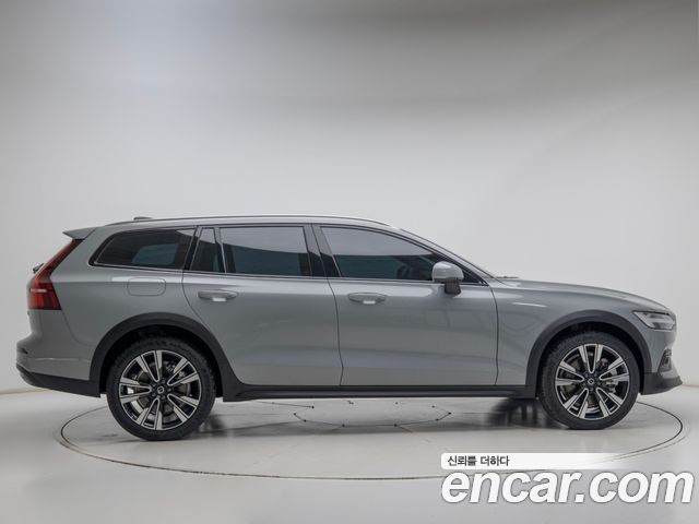 Volvo V60 2026 — photo 6