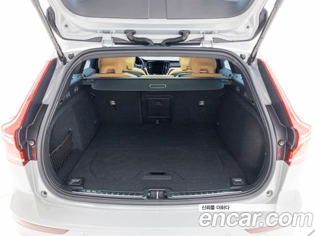 Volvo V60 2026 — photo 20