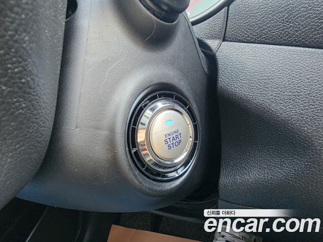 Hyundai AVANTE 2015 — photo 11